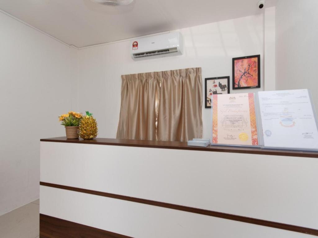Oyo 44011 Weng Bee Guest House Kota Kinabalu Extérieur photo