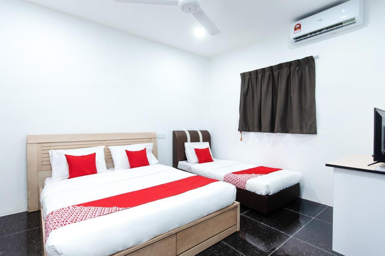 Oyo 44011 Weng Bee Guest House Kota Kinabalu Extérieur photo