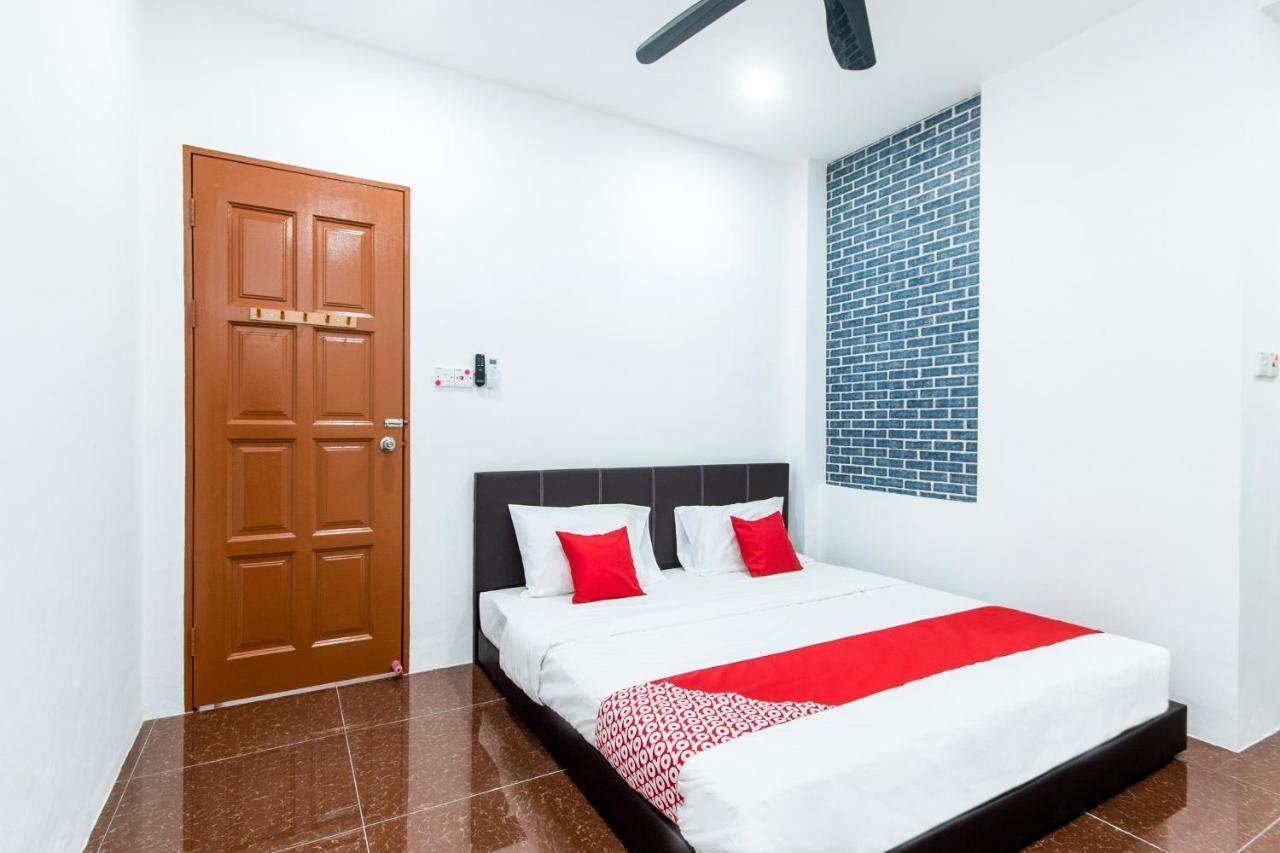 Oyo 44011 Weng Bee Guest House Kota Kinabalu Extérieur photo