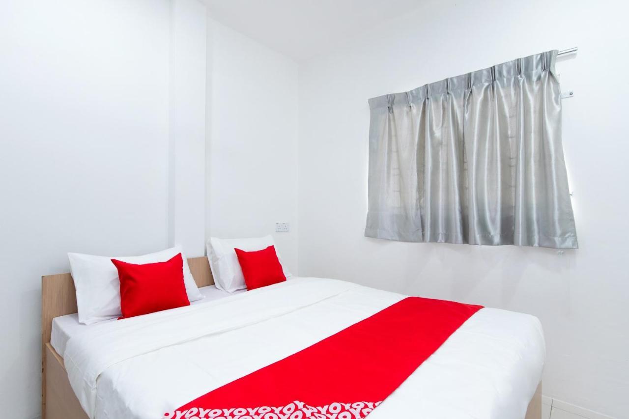 Oyo 44011 Weng Bee Guest House Kota Kinabalu Extérieur photo