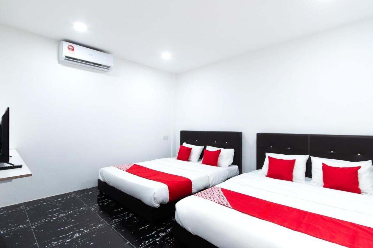 Oyo 44011 Weng Bee Guest House Kota Kinabalu Extérieur photo